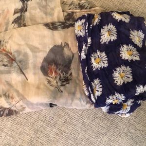 Charlotte Russe Scarfs